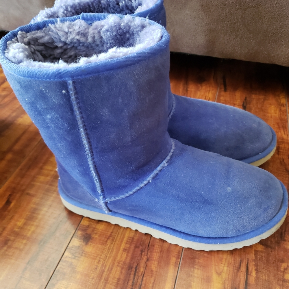Do Not Purchase  Pending Sale UGG Winter Boots - Picture 3 of 7